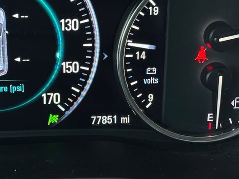 Used 2019 Buick Enclave Avenir w/ Avenir Technology Package image 23