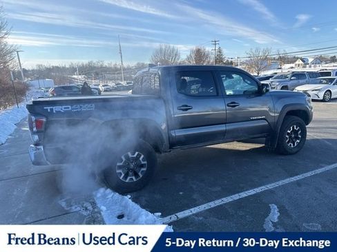 Used 2023 Toyota Tacoma TRD Off-Road image 4