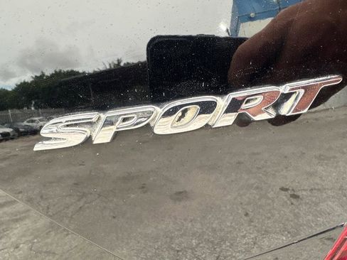 Used 2019 Honda Civic Sport image 29