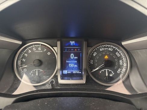 Used 2019 Toyota Tacoma SR5 image 25