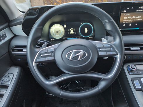 Used 2023 Hyundai Palisade SEL w/ Premium Package image 23