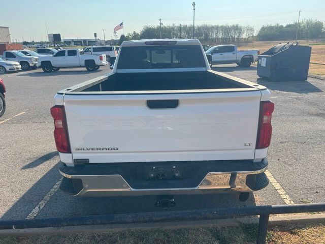 Used 2026 Chevrolet Silverado 3500 LT w/ Safety Package AWD/4WD image 5