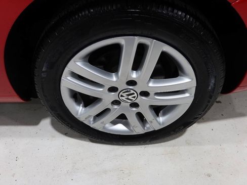 Used 2014 Volkswagen Jetta TDI FWD image 32