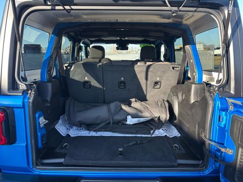 Used 2023 Jeep Wrangler Unlimited Rubicon w/ Xtreme 35 Tire Package image 11