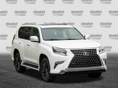 Used 2022 Lexus GX 460 Premium w/ Accessory Package AWD/4WD image 2
