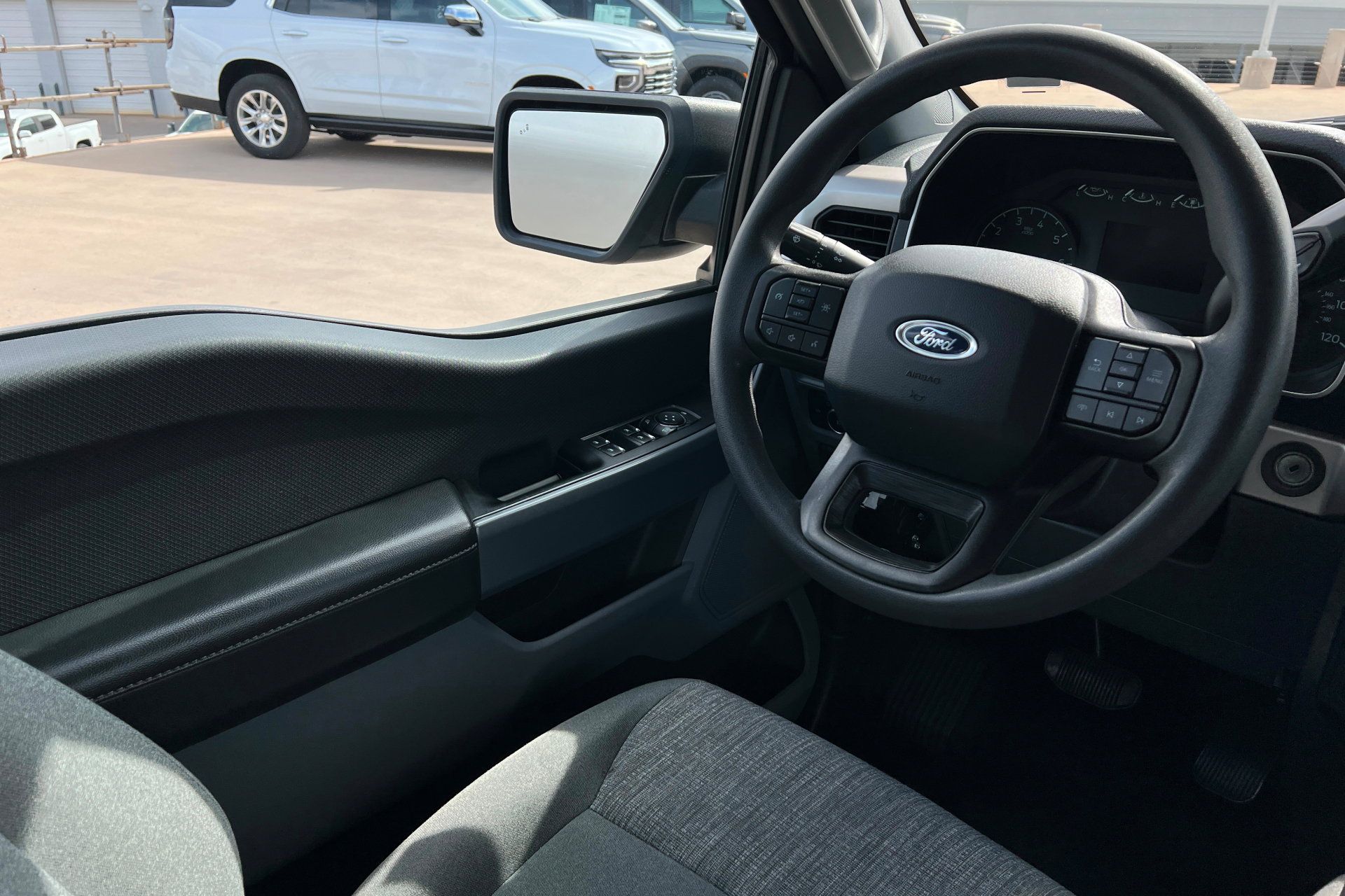 Used 2023 Ford F150 XLT AWD/4WD image 11