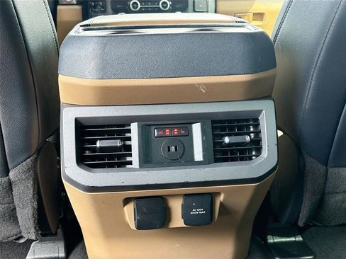 Used 2023 Ford F250 Lariat w/ Chrome Package image 30