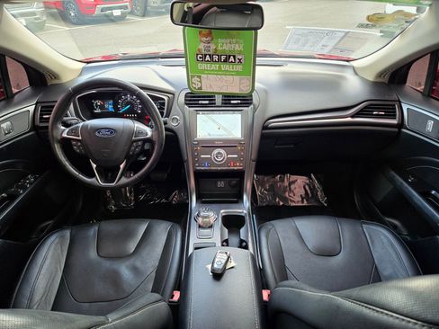 Used 2019 Ford Fusion Titanium image 43