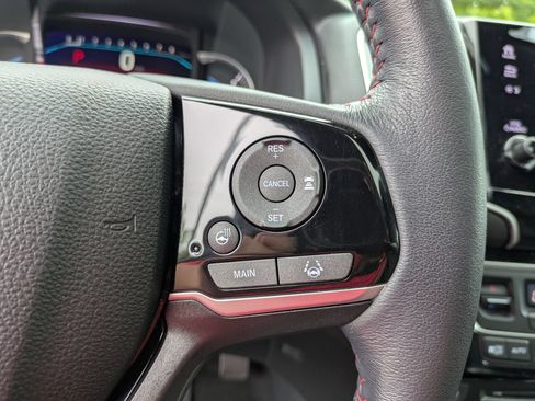Used 2022 Honda Pilot Black Edition image 19