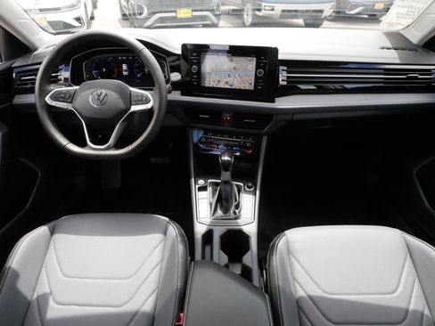 Certified 2026 Volkswagen Jetta SEL FWD image 10