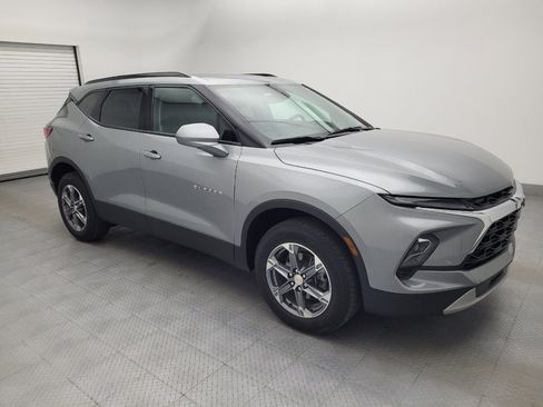 Used 2024 Chevrolet Blazer LT w/ Convenience Package FWD image 11