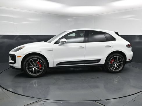 New 2026 Porsche Macan S AWD/4WD image 2