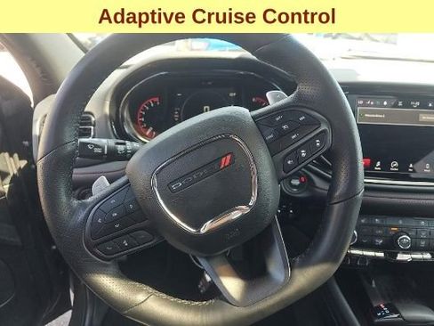 Used 2025 Dodge Durango GT AWD/4WD image 11