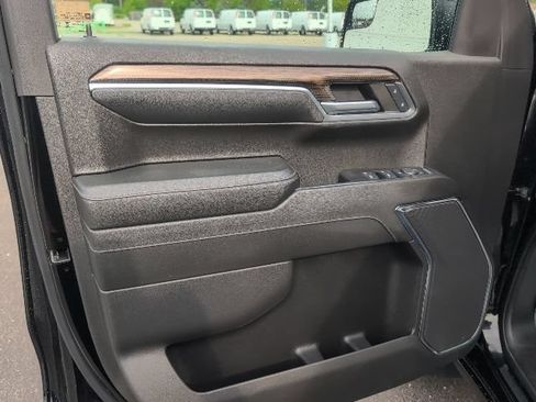 Used 2024 Chevrolet Silverado 1500 RST w/ LPO, Liner Protection Package AWD/4WD image 18