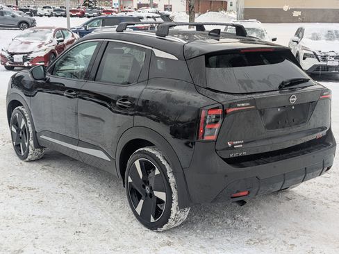 New 2026 Nissan Kicks SR w/ Cold Weather Package image 5