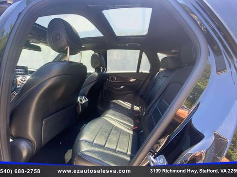 Used 2019 Mercedes-Benz GLC 300 4MATIC image 14