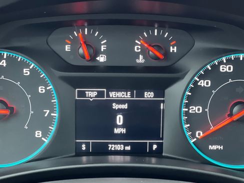 Used 2022 Chevrolet Equinox LS image 22