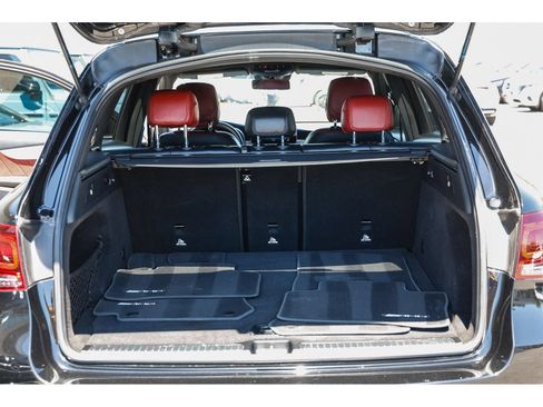 Certified 2022 Mercedes-Benz GLC 300 image 26