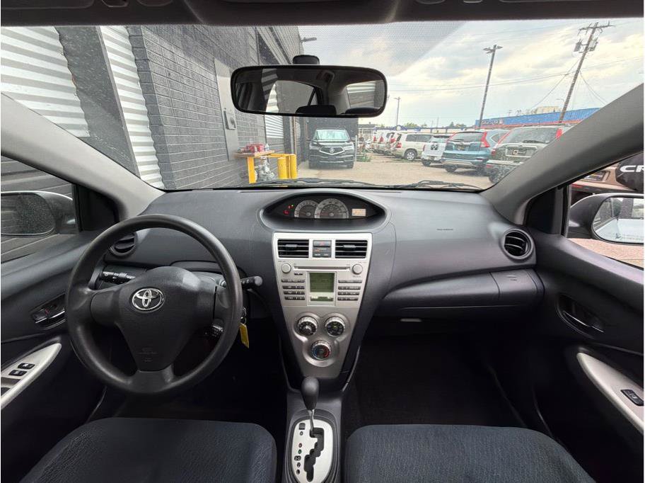 Used 2007 Toyota Yaris S w/ PWR Pkg w/Alloy Wheels FWD image 14
