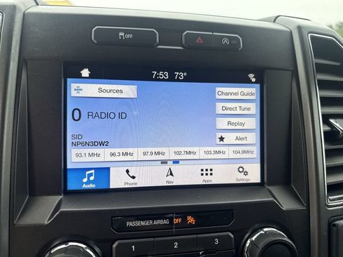 Used 2019 Ford F150 XLT w/ Equipment Group 302A Luxury AWD/4WD image 13
