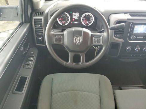 Used 2017 RAM 2500 Tradesman w/ Chrome Appearance Group image 14