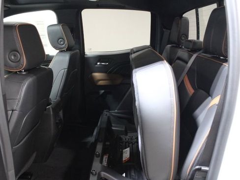 New 2026 GMC Canyon AT4 w/ Technology Plus Package AWD/4WD image 63