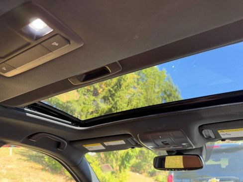 Used 2025 MAZDA CX-5 Carbon Edition image 11