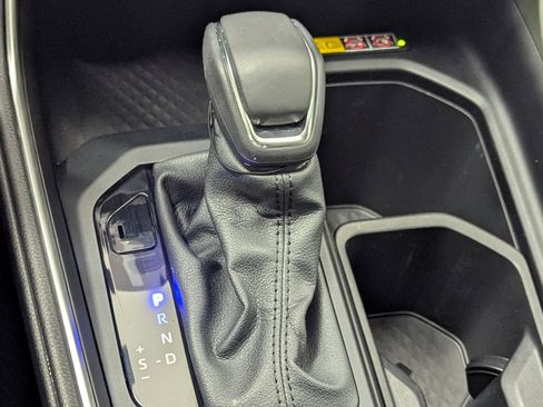 Used 2024 Toyota Grand Highlander XLE image 17