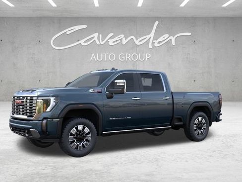 New 2026 GMC Sierra 2500 Denali w/ Denali Reserve Package AWD/4WD image 2