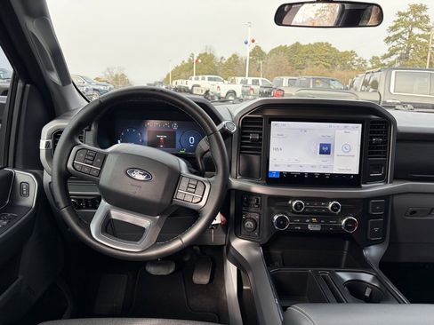 Used 2025 Ford F150 XLT w/ Equipment Group 301A Standard image 8