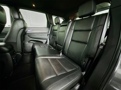 Used 2021 Jeep Grand Cherokee Limited w/ Trailer Tow Group IV image 26