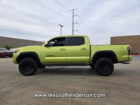 Used 2022 Toyota Tacoma TRD Pro AWD/4WD image 3