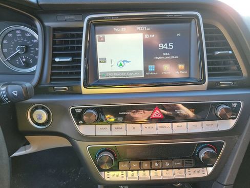 Used 2018 Hyundai Sonata Limited w/ Limited Ultimate Package 03 image 9