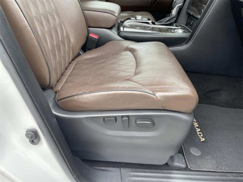 Used 2022 Nissan Armada Platinum w/ Captain's Chairs Package image 21
