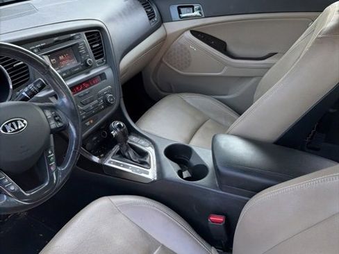 Used 2013 Kia Optima EX w/ Premium Pkg image 8