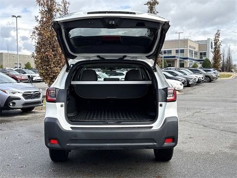 Certified 2024 Subaru Outback Premium image 15