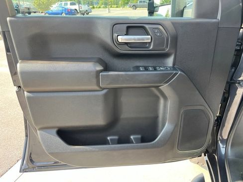 Used 2024 Chevrolet Silverado 2500 Custom w/ Custom Value Package AWD/4WD image 5