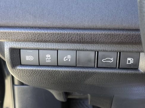 Used 2025 Toyota Camry LE FWD image 23
