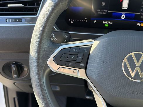 Used 2023 Volkswagen Tiguan S image 28