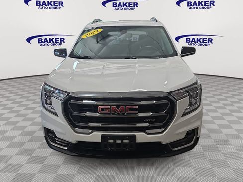 Certified 2024 GMC Terrain AT4 w/ Infotainment Package II AWD/4WD image 2