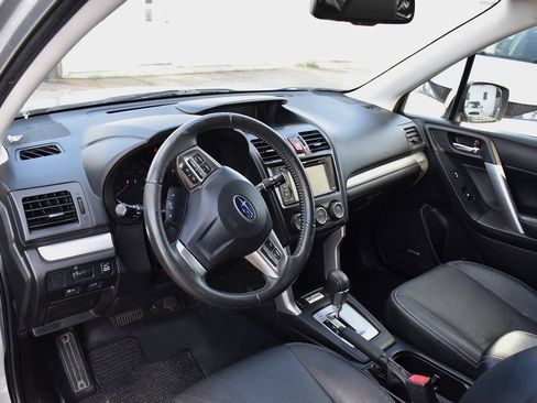 Used 2014 Subaru Forester 2.5i Touring AWD/4WD image 17