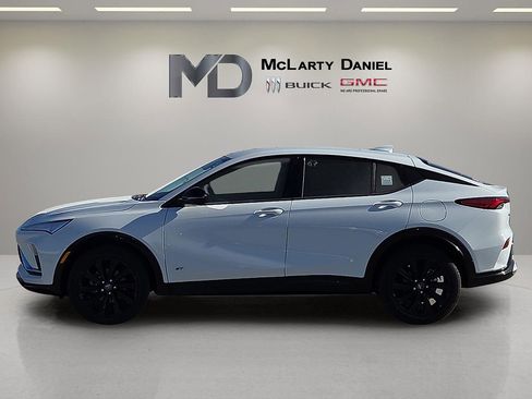 New 2026 Buick Envista Sport Touring w/ Convenience I Package image 3