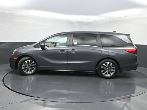 Used 2023 Honda Odyssey EX-L image 44