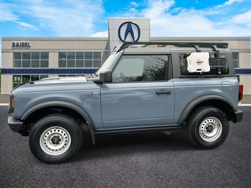 Used 2022 Ford Bronco 2-Door image 3