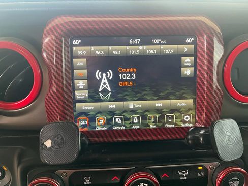 Used 2021 Jeep Gladiator Rubicon image 27