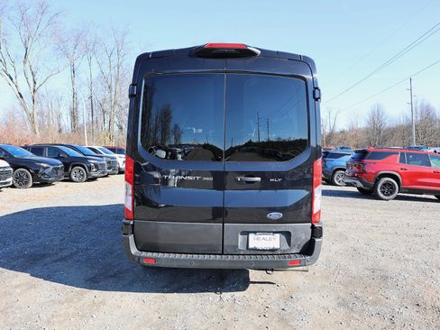 Used 2023 Ford Transit 350 XLT image 6