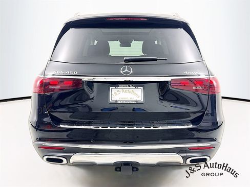 Used 2024 Mercedes-Benz GLS 450 4MATIC image 6