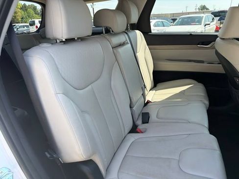 Used 2022 Hyundai Palisade SEL w/ 8P Bench Seat Package AWD/4WD image 25