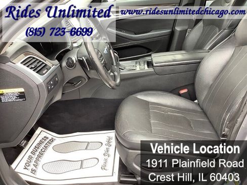 Used 2016 Hyundai Genesis 3.8 image 13