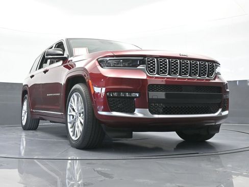 Used 2023 Jeep Grand Cherokee L Summit w/ Luxury Tech Group V image 73